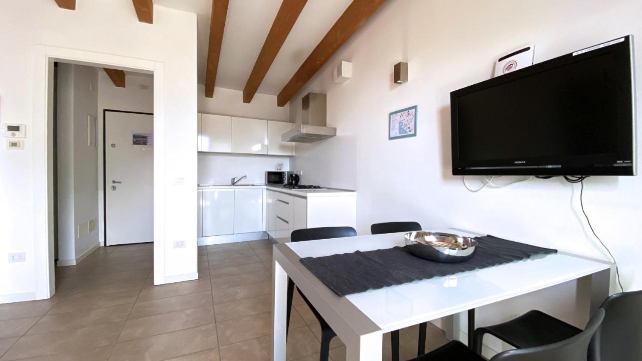 Apartamento Bertoldi Terme Sul Garda - Matthew Torbole Sul Garda Exterior foto